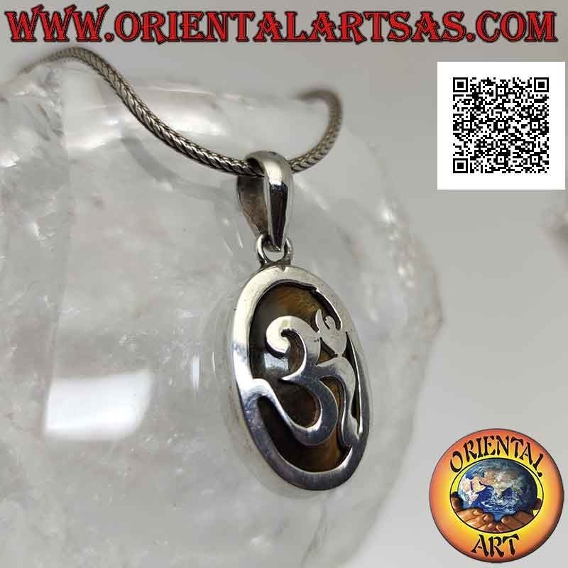 Pendentif en argent ovale lisse avec om et oeil de tigre sur le bas (grand)