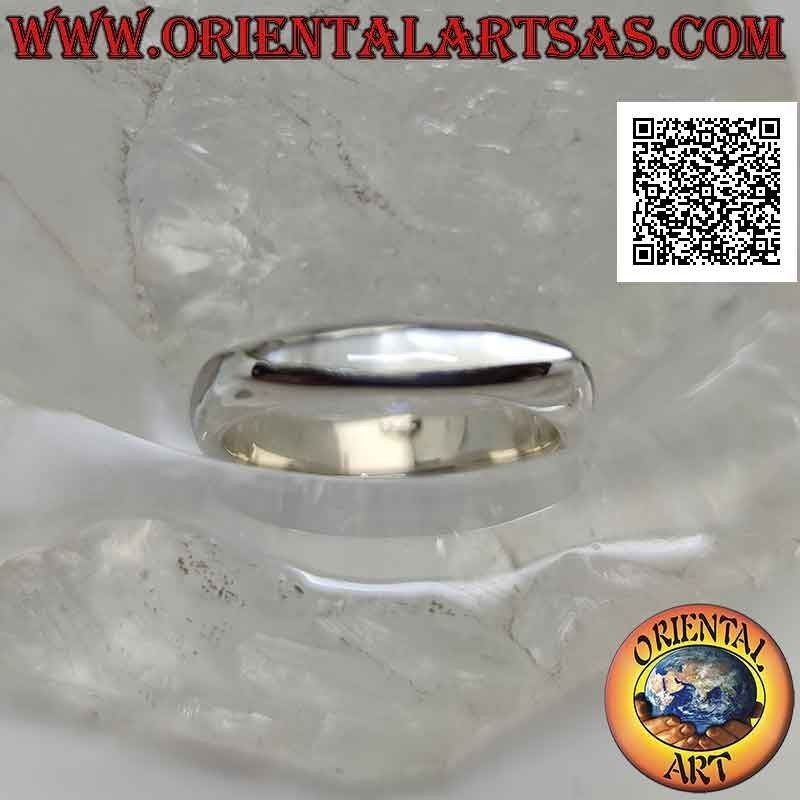 Bague en argent lisse avec bande carrée avec navette en nacre étroite sur les quatre côtés