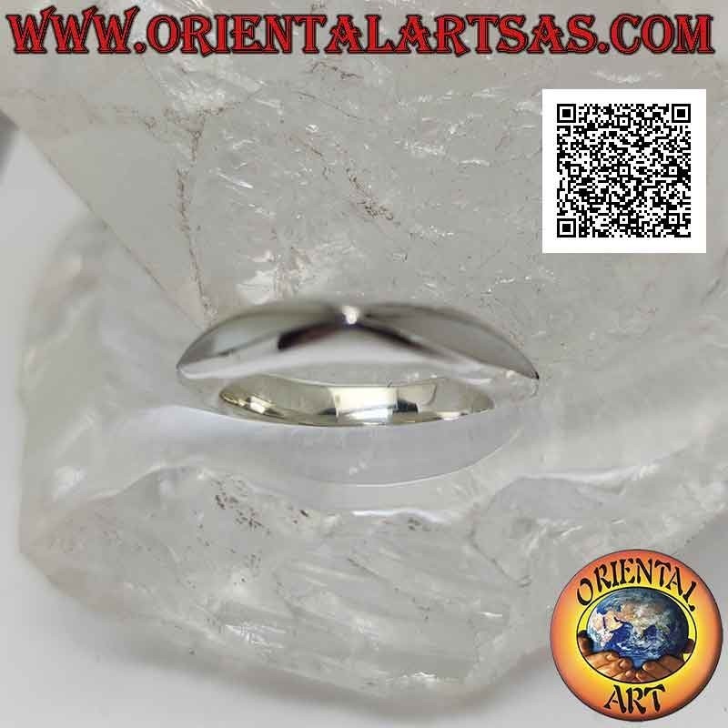 Anillo de plata lisa con banda cuadrada con lanzadera de nácar estrecho en los cuatro lados