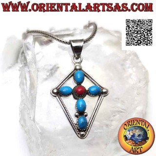 Pendentif en argent, croix latine de turquoise et corail (pâte) inscrite dans un losange en forme de cerf-volant