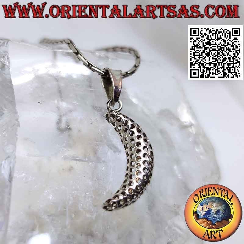Colgante de plata, media luna lisa tridimensional perforada