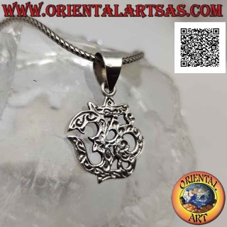 Pendentif en argent en forme de mantra hindou ॐ om sculpté et plat 18 mm