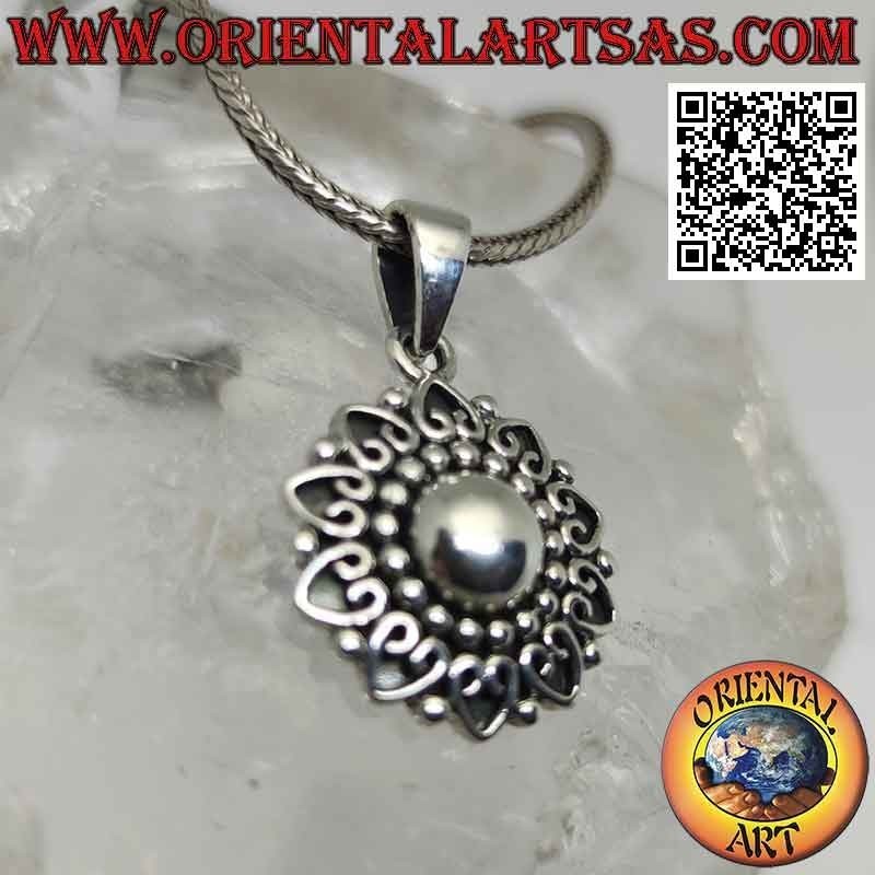 Colgante de plata, sol en la flor de la vida rodeado de corazoncitos