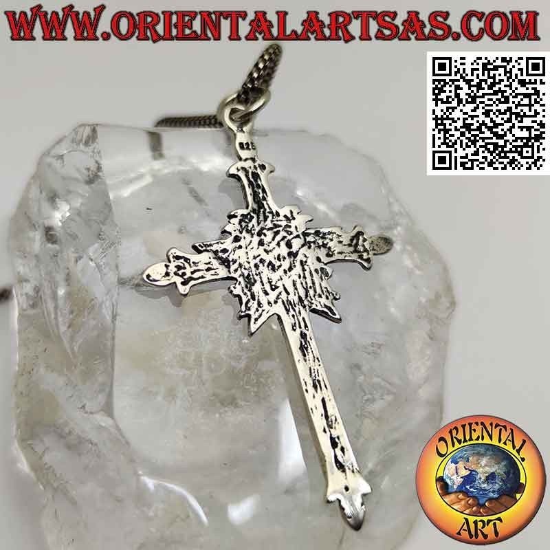 Colgante de plata, cruz de azucenas con pentáculo central