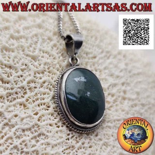 Pendentif en argent avec agate ovale vert mousse entourée de tissage