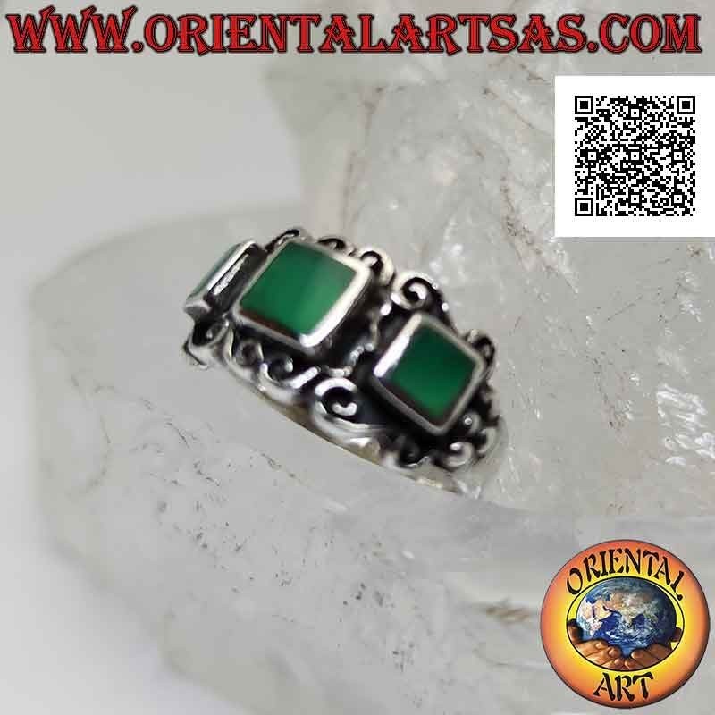 Silver ring, trio of square green agate surrounded by sinuous decoration