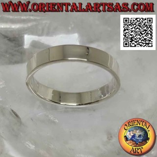 Silver ring with flat smooth band (4 mm.)