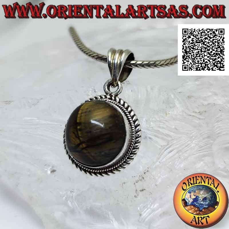 Pendentif en argent avec oeil de tigre à rayures rondes entouré d'entrelacs