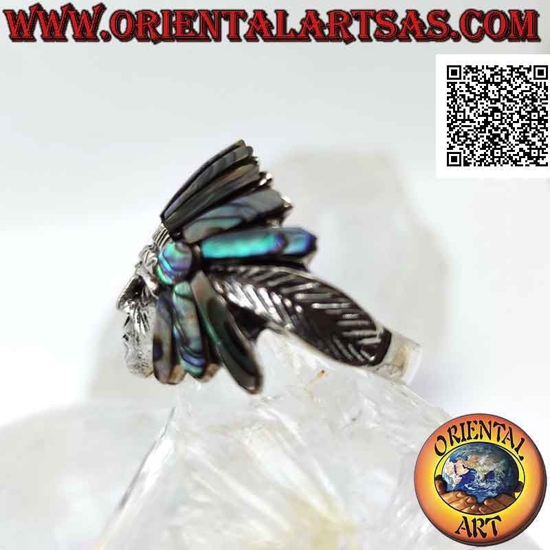 Anillo de plata, cabeza de salvia de indio nativo americano con tocado de abulón (paua) y plumas a los lados (A)