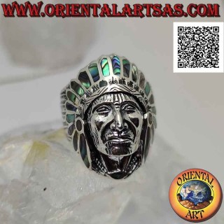 Silver ring, large head of an American Indian with abalone (paua) feathers
