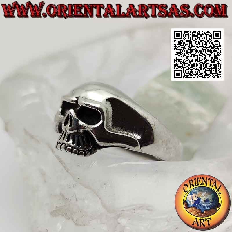 Bague en argent en forme de crâne lisse sans mâchoire et tempes creuses
