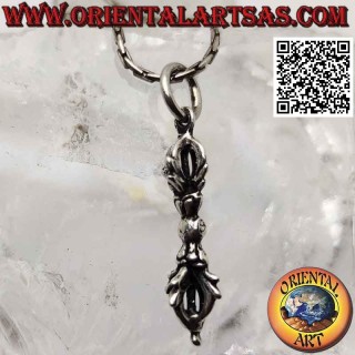 Ciondolo in argento a forma di vajra o dorje tibetano