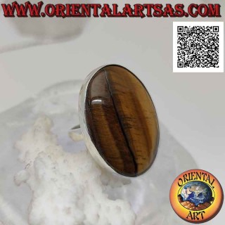 Anillo de plata con gran ojo de tigre ovalado con rayas verticales en engaste suave (ajustable)