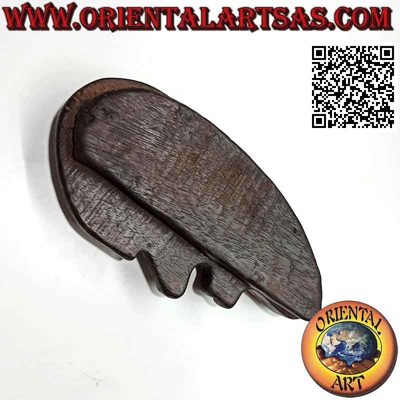 Indigenous mask ashtray in teak wood (right)