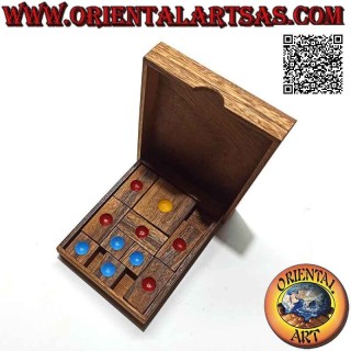 Logic game (puzzle), "Khun Phaen" (thai game) in suar wood