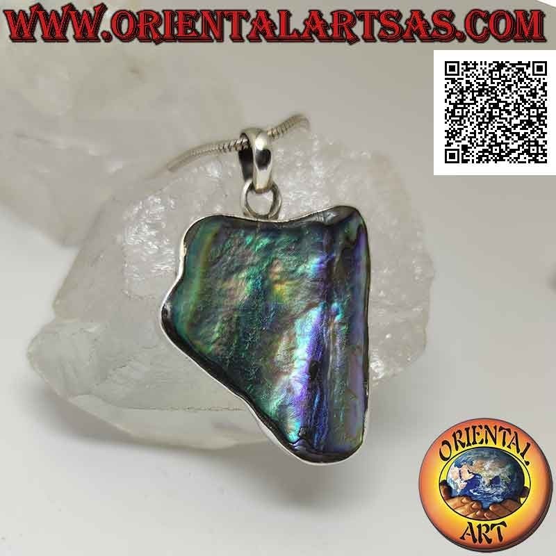 Pendentif en argent, grand triangle irrégulier inversé avec grand coquillage paua (ormeau)