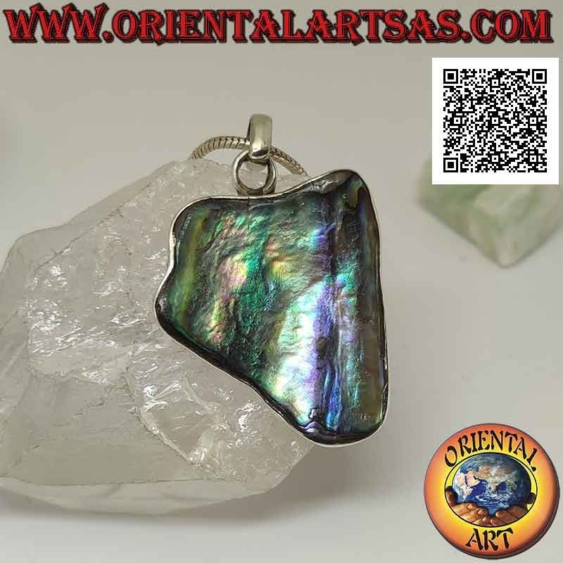 Ciondolo in argento, grande triangolo irregolare rovesciato con paua shell (abalone) grande