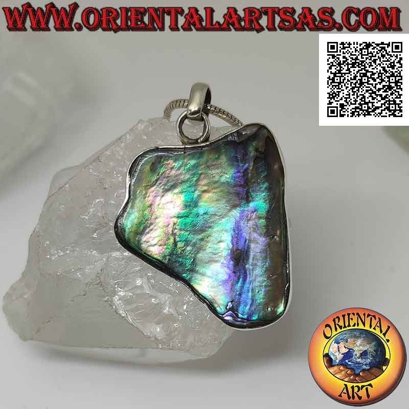 Ciondolo in argento, grande triangolo irregolare rovesciato con paua shell (abalone) grande