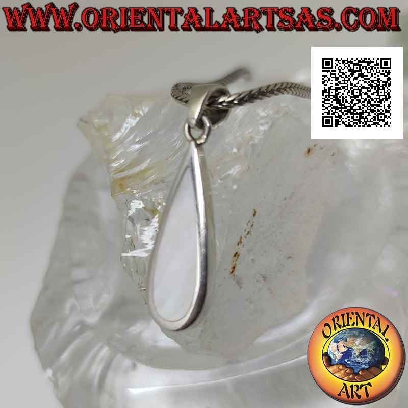 Colgante en plata, nácar con gota alargada con borde liso