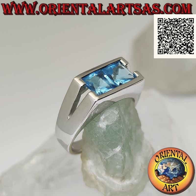 Bague en argent avec une paire de topazes carrées sur une monture rectangulaire lisse