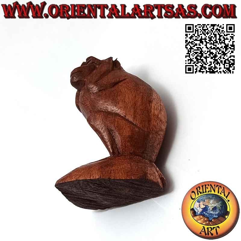 Escultura de uno de los tres monos sabios "No veo" en madera de suar de 10 cm