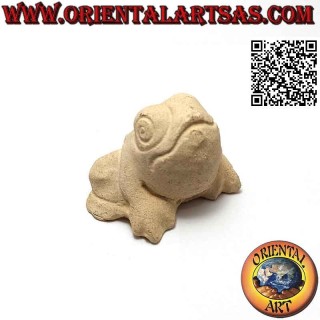 Escultura de una rana tallada a mano en carparo de 7 cm.