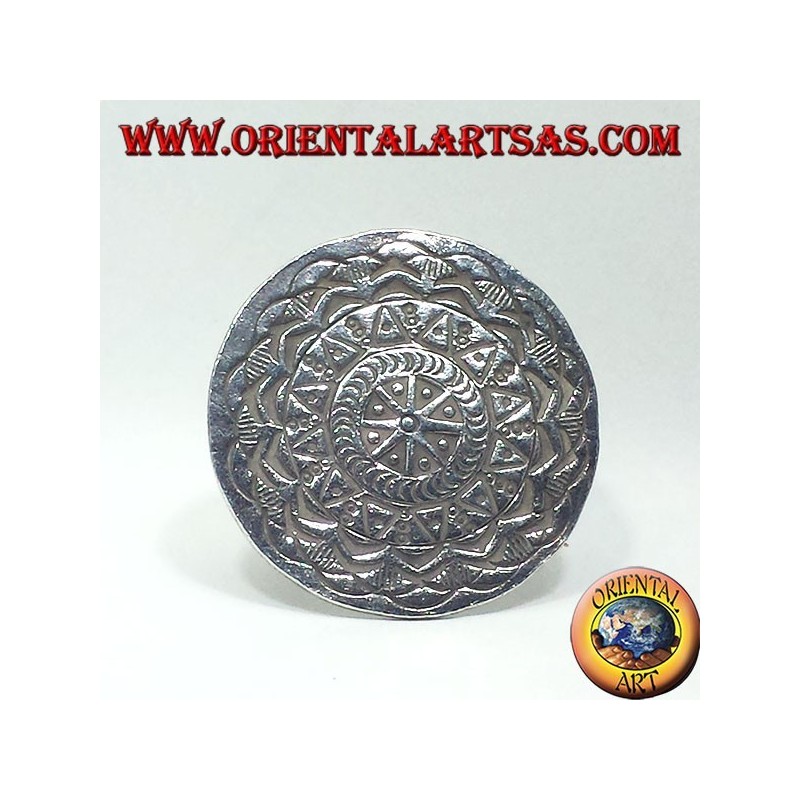 Bague en argent, disque Karen sculpté à la main