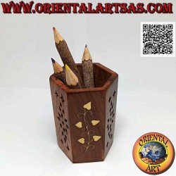 Sechseckiger Stifthalter...