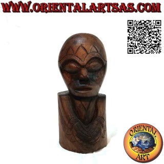 Escultura de cabeza maorí de Nueva Zelanda en madera de teca de 32 cm (bloque único)