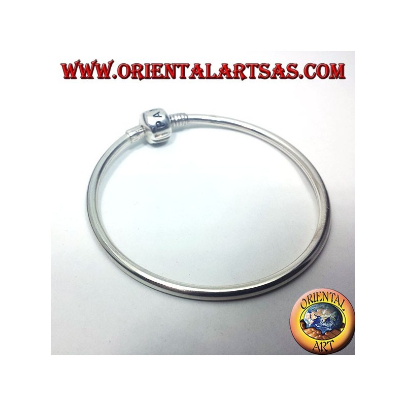 bracelet en argent rigide pour charmes