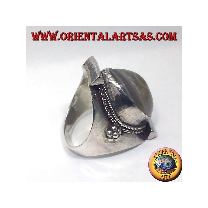 anillo de plata con ágata ojo de Shiva