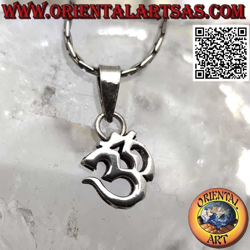 Pendentif en argent en forme de mantra hindou ॐ om épais et lisse (12 mm)