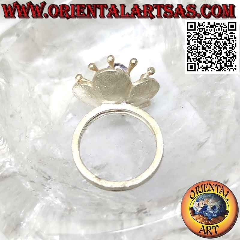 Blumenförmiger Ring aus satiniertem Silber mit Seeanemone und zentralem Zirkon