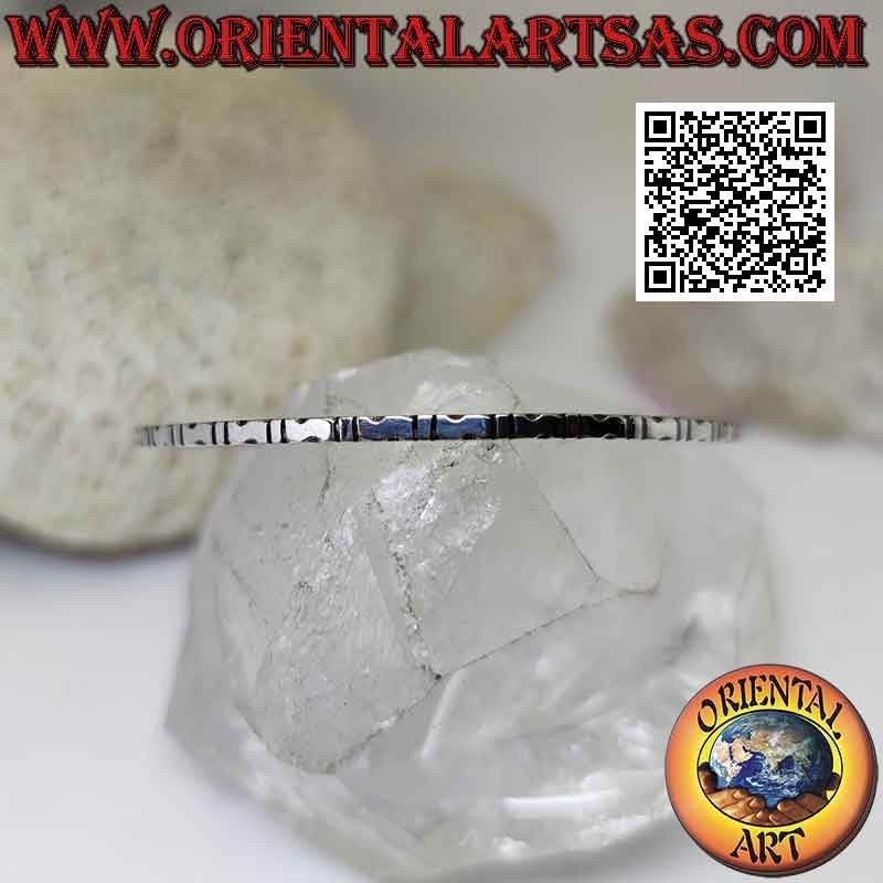 Starres Armband aus 925 ‰ Silberring mit Wellen und 2 mm abwechselnden Segmenten