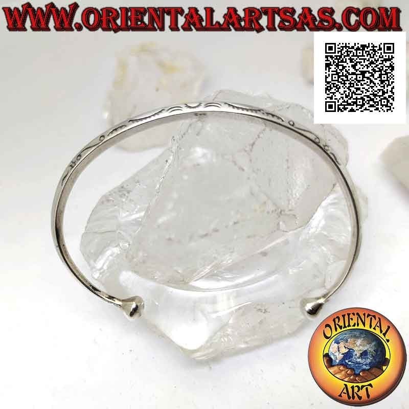 Bracciale rigido in argento 925‰ romboidale con archetti decorati incisi e pallina terminale