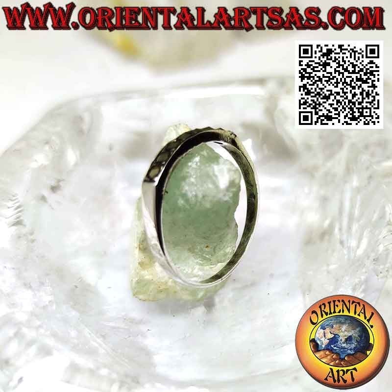 Anillo de plata con fila de marcasitas en un lado