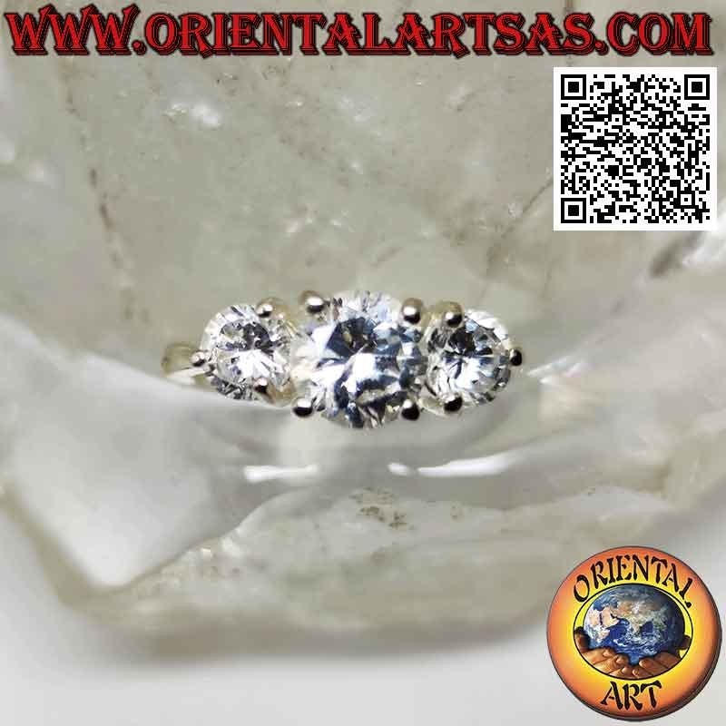 Anello in argento "trilogy" con tris di zirconi tondi incastonati