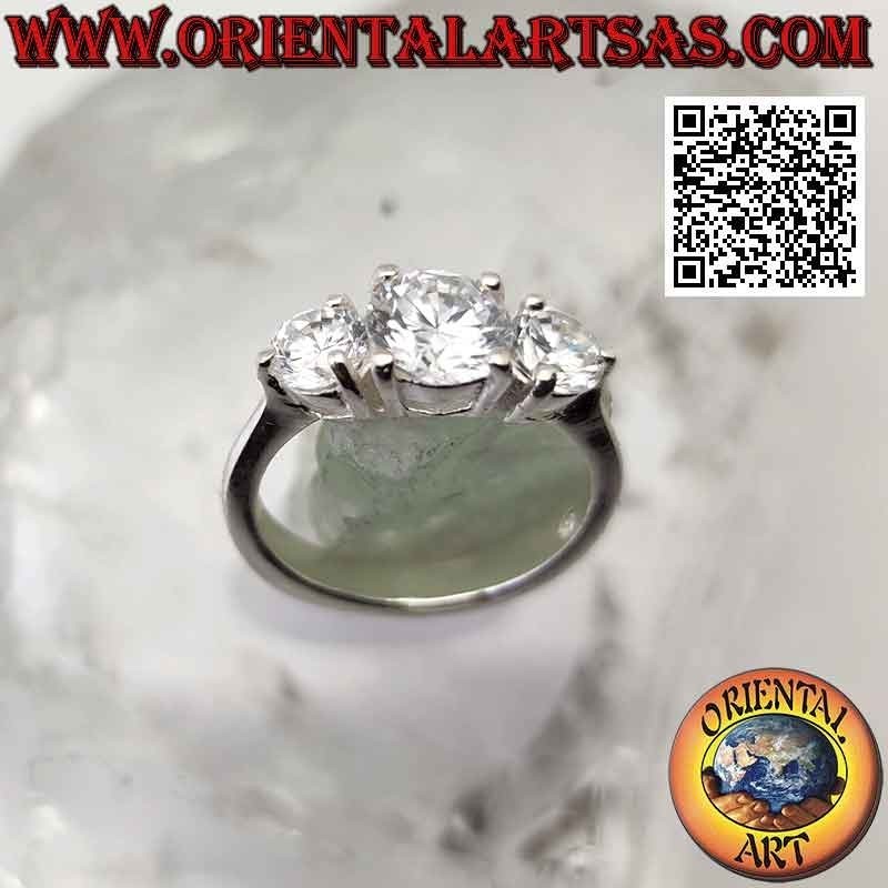 Anello in argento "trilogy" con tris di zirconi tondi incastonati