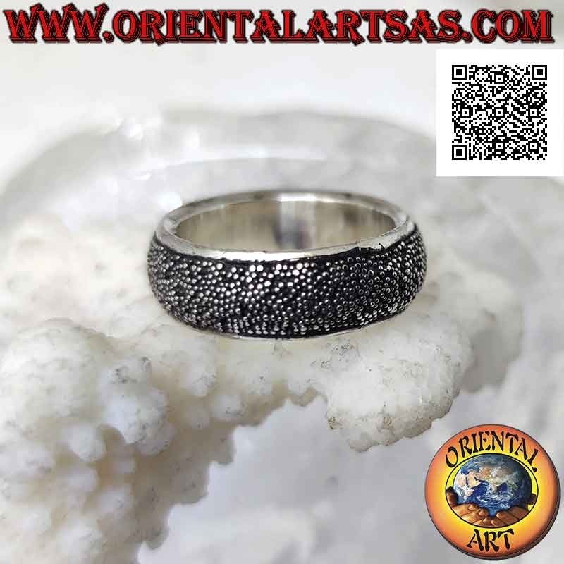 Bague en argent avec bande arrondie sablée de 7 mm (parsemée de microsphères)