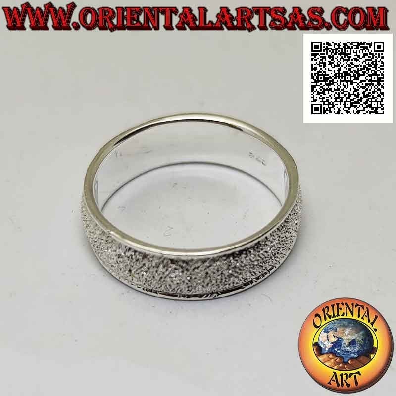 Anello in argento a fascia bombata sabbiata "effetto brillante" da 6 mm (tempestato di microsfere)