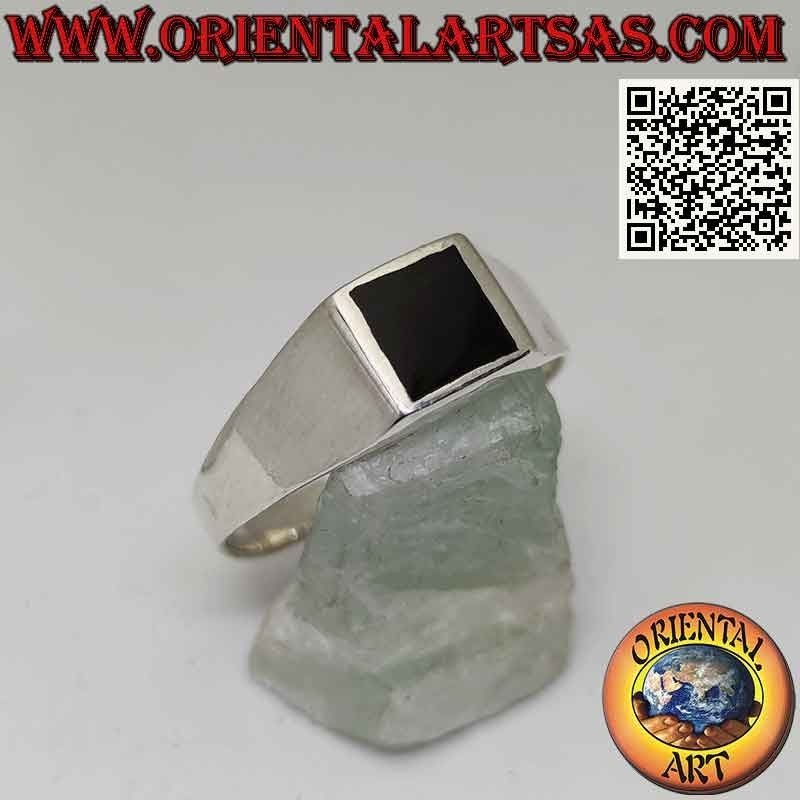 Glatter Silberring mit quadratischem Onyx bündig mit Rand 8x8 mm