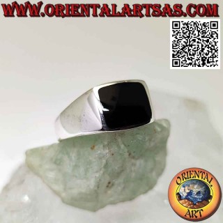 Anello in argento liscio e semplice con onice rettangolare smussata e curva da 8x10 mm