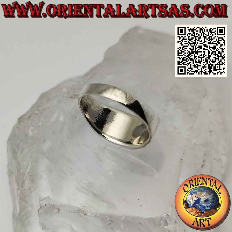 Anello in argento liscio e semplice con onice rettangolare smussata e curva da 8x10 mm