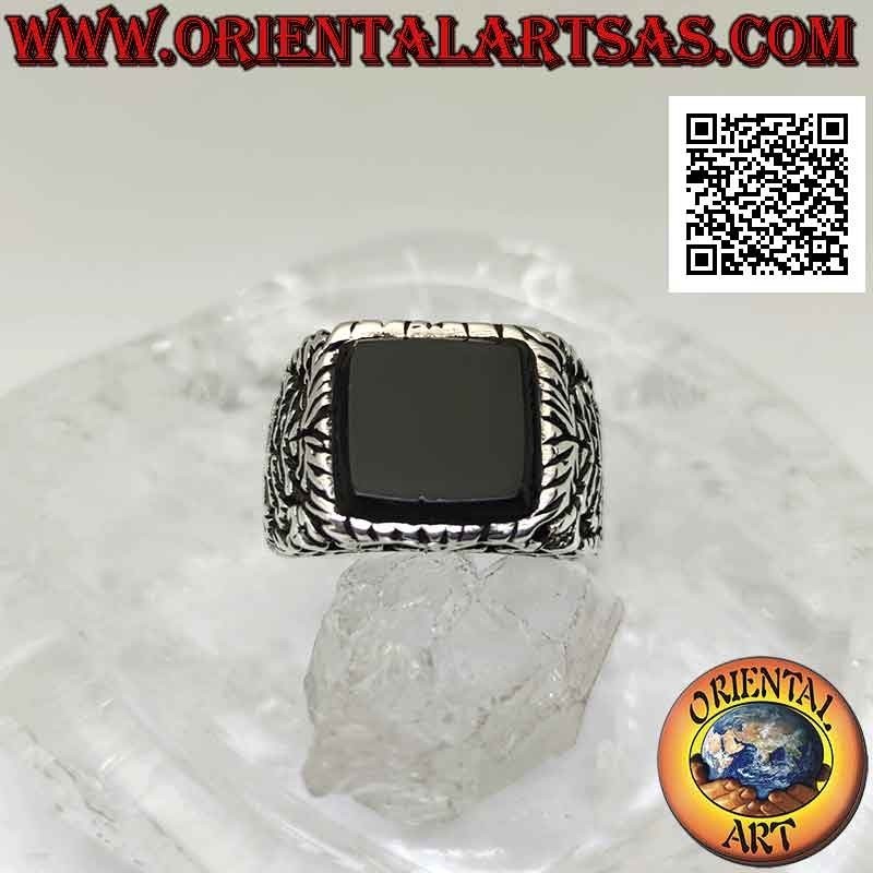 Anello in argento intarsiato con onice