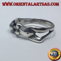 El cuerpo de la mujer anillo de plata