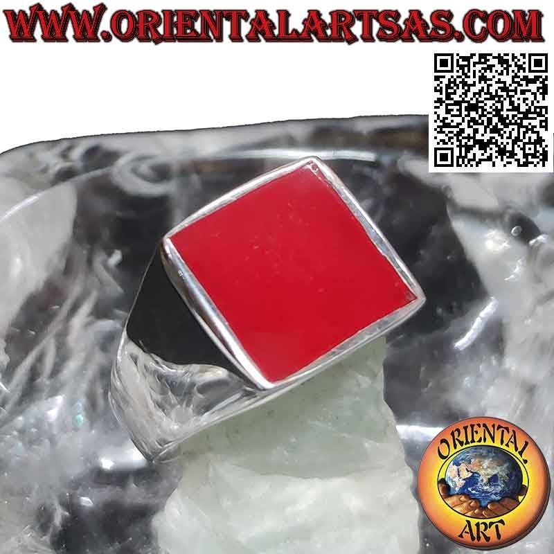 Anello in argento liscio con corniola quadrata a filo bordo 13x13 mm