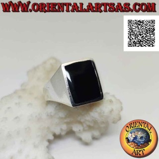 Bague en argent avec onyx rectangulaire vertical affleurant sur tranche lisse 12 x 8 mm