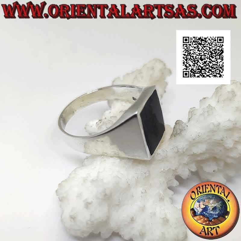 Bague en argent avec onyx rectangulaire vertical affleurant sur tranche lisse 12 x 8 mm
