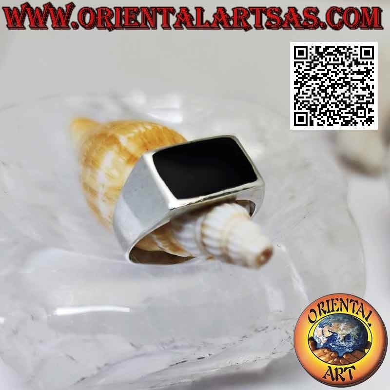 Anillo de plata lisa con ónix rectangular horizontal a ras de canto 12x8 mm