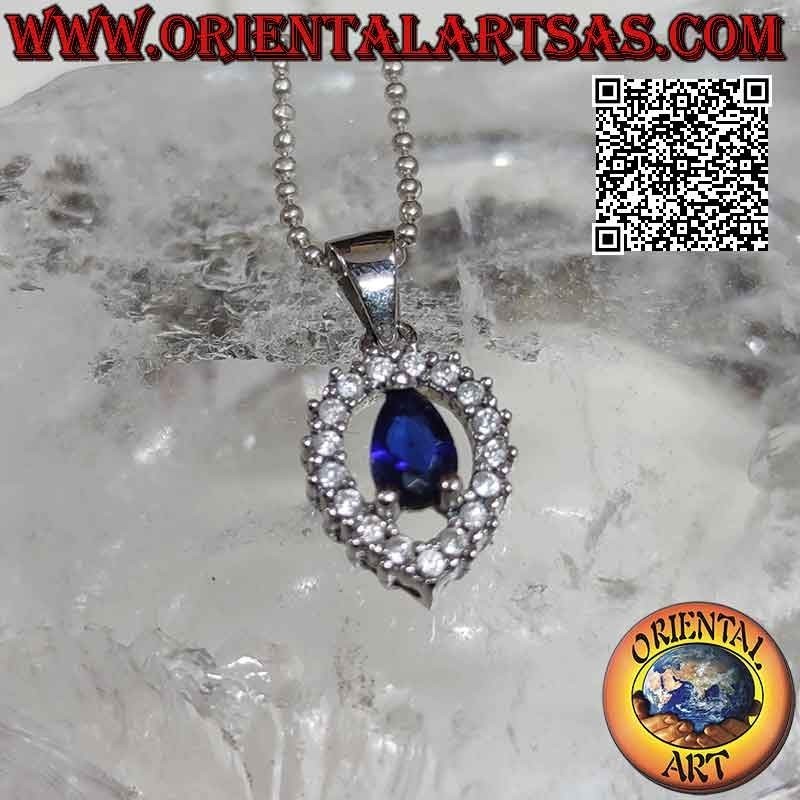 Pendentif en argent serti d'un saphir synthétique en forme de larme entouré d'une grosse goutte de zircons blancs